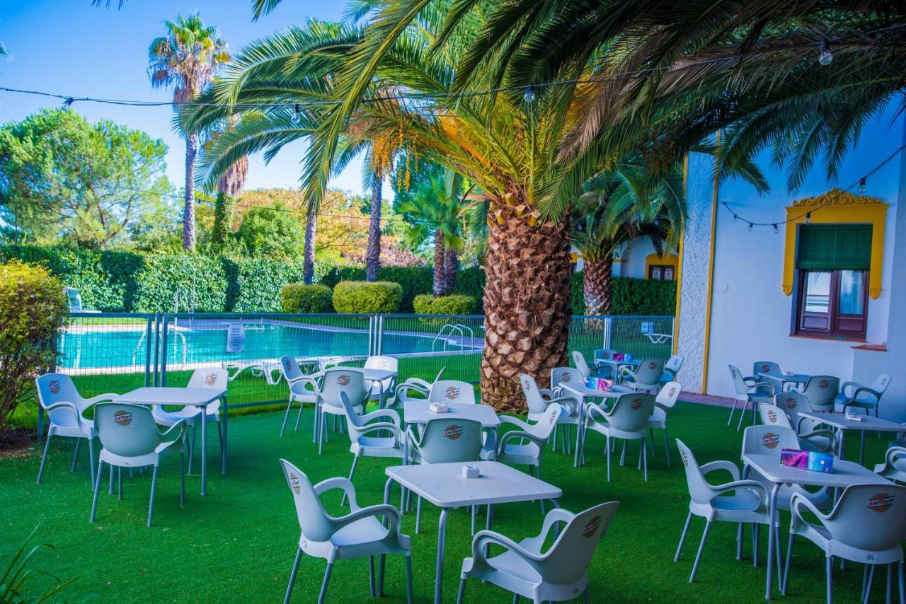 Hotel Balneario El Raposo Puebla de Sancho Pérez Dış mekan fotoğraf